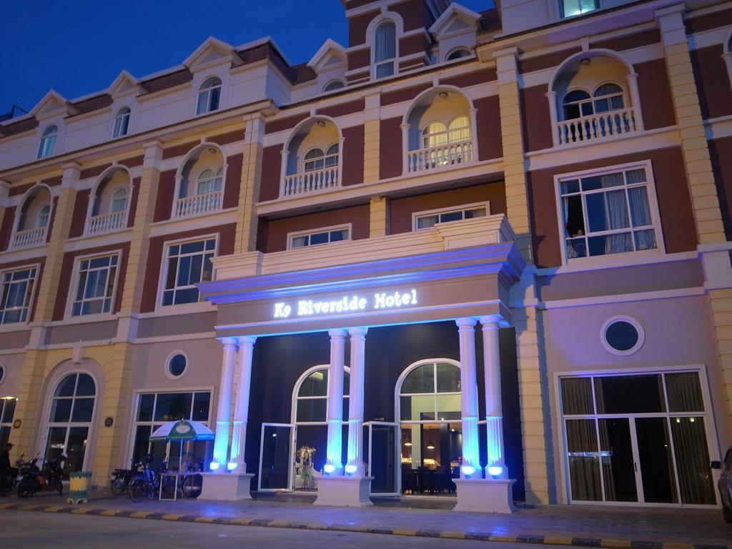 K9 Riverside Hotel Phnom Penh Exterior photo